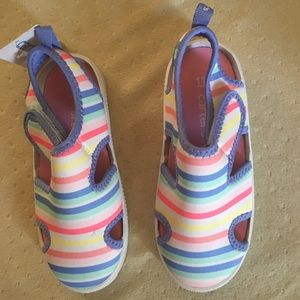 Little girls sandals/watershoes